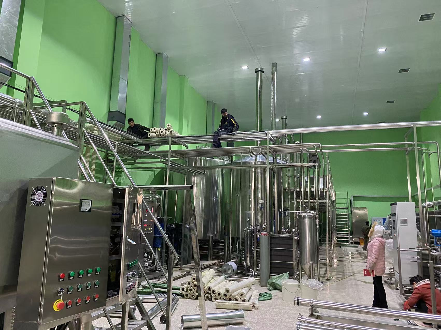 文水精酿啤酒设备厂—精酿啤酒设备制造：传承工艺与创新科技的交融